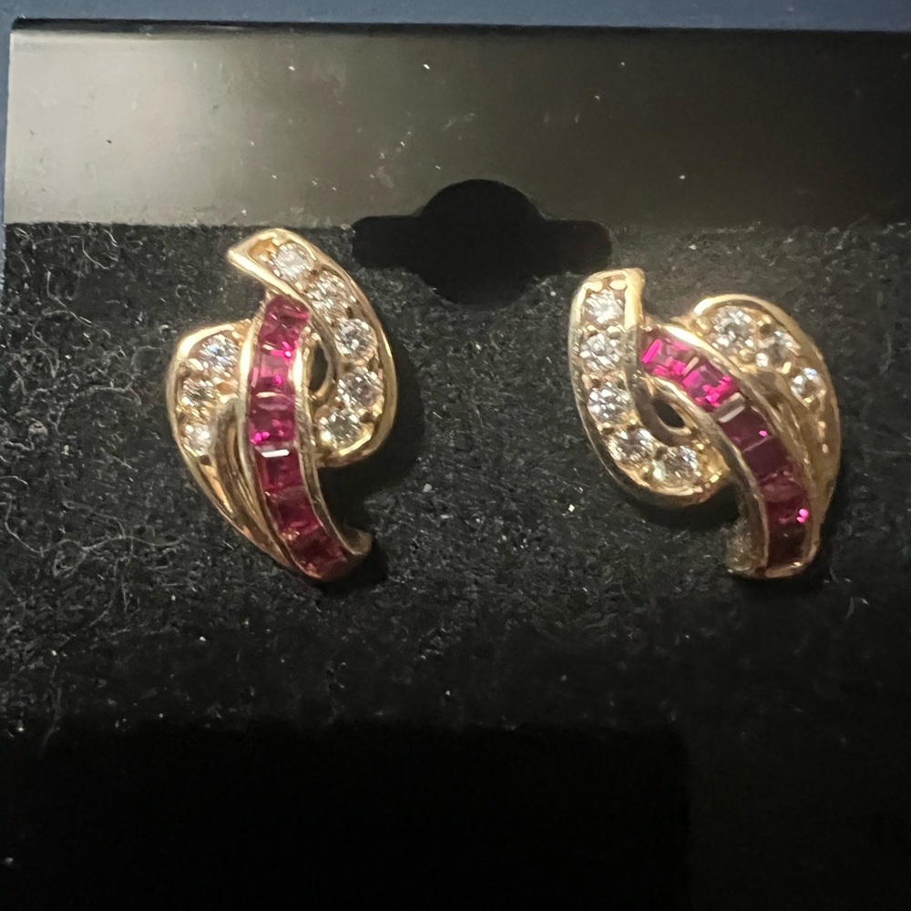 Gold-Tone red & Clear Crystal Ribbon Stud Earrings